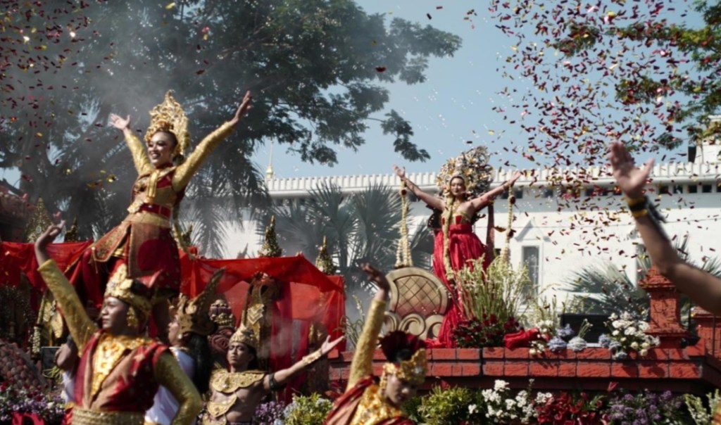 Tampil Memukau, Kontingen PT Gudang Garam Pikat Perhatian Masyarakat&nbsp;Surabaya