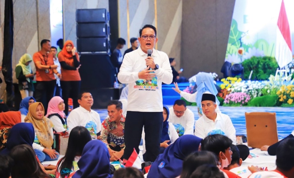 Ciptakan Inovasi untuk Cegah Perkawinan Anak, Pj. Gubernur Adhy Terima Penghargaan UNICEF di Peringatan HAN&nbsp;2024