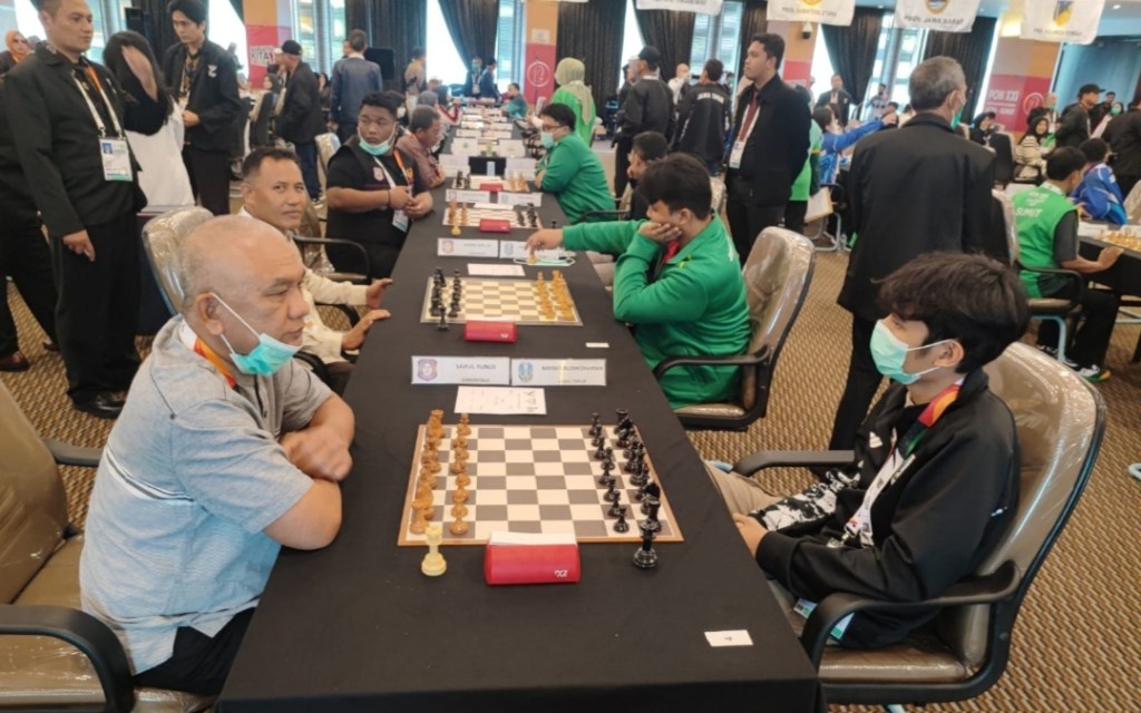 Catur Cepat Beregu Putra Sumbang Emas, Beregu Putri&nbsp;Perunggu