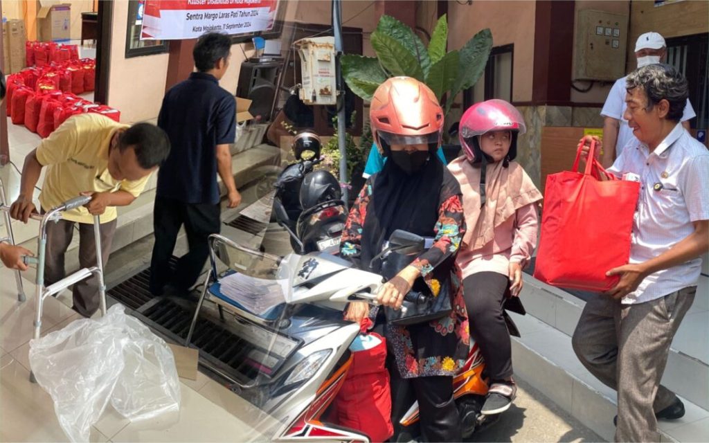 Pemkot Mojokerto Salurkan Bansos Pada 115 Difabel Kurang&nbsp;Mampu